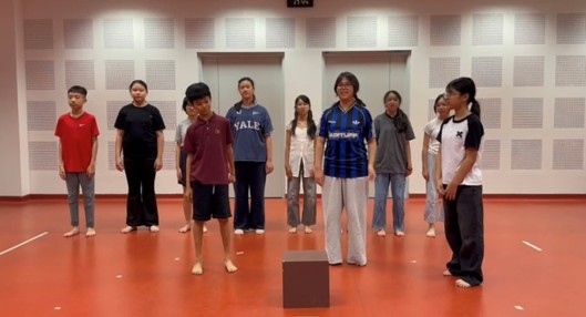 From Script to Screen: Drama Club members confidently